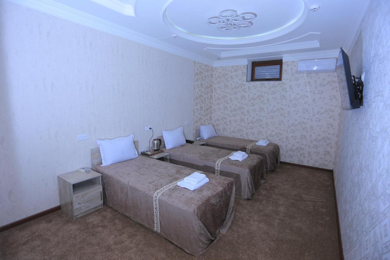 Hayot Plaza Hotel Yunusobod Buitenkant foto